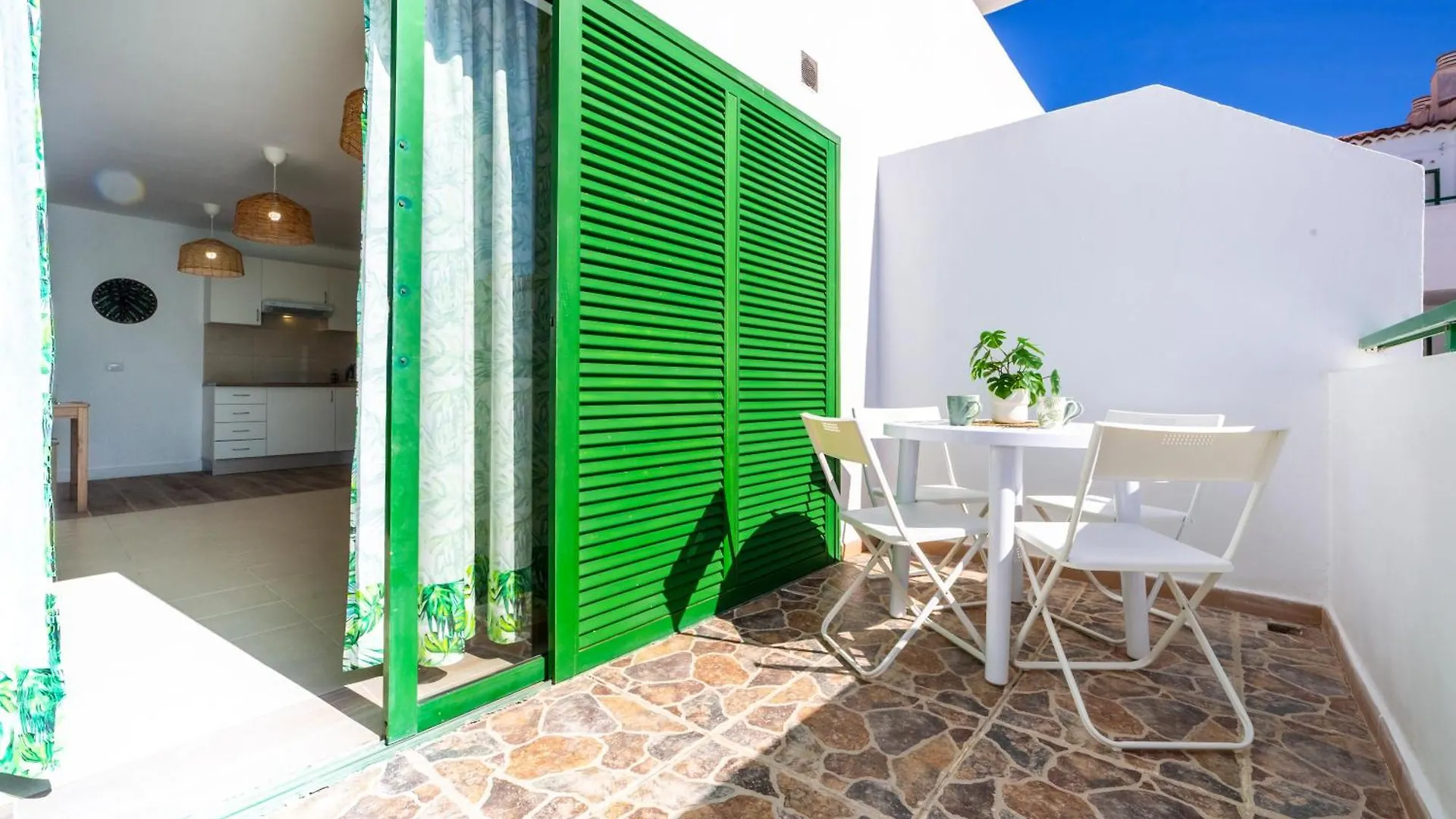 Oasi En Alondras Park Apartment Costa Del Silencio Spain