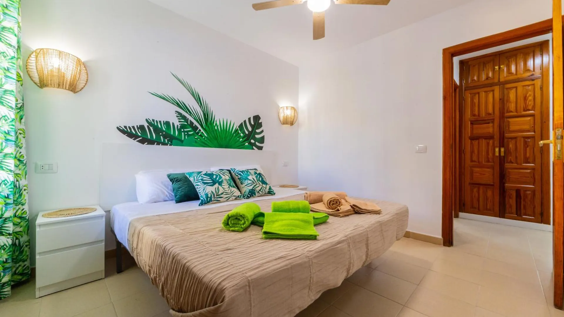 Oasi En Alondras Park Apartment Costa Del Silencio Spain